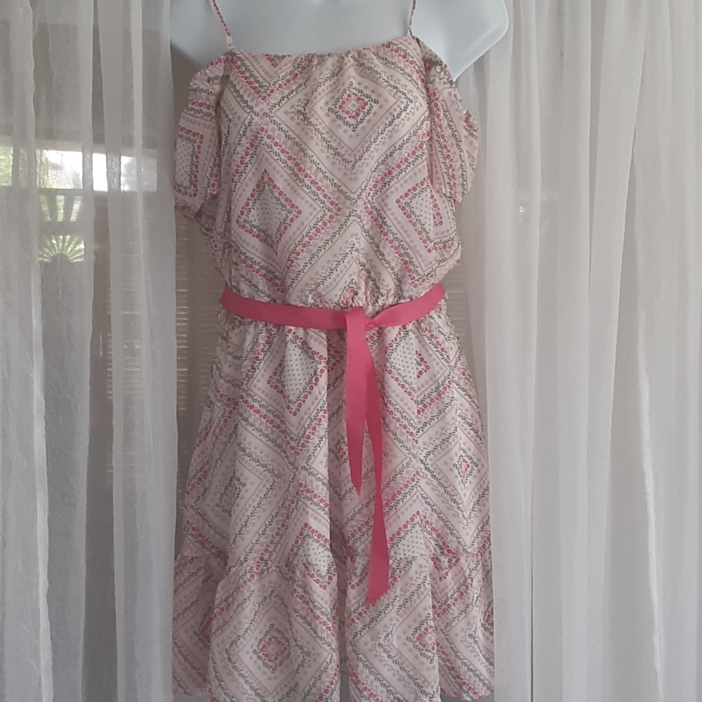 Cold shoulder chiffon dress